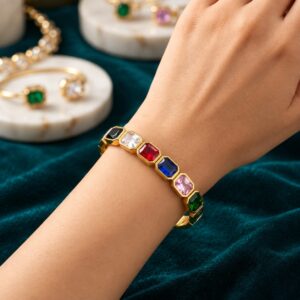 Stainless Steel Gold Plated Hand Cuff Bracelet for Women